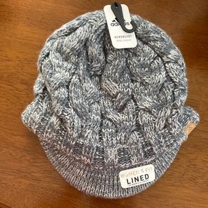 NWT Adidas Women’s Crystal Brimmer Fleece-Lined Beanie